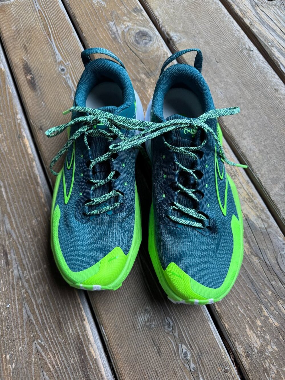 Brand New Brooks Vibrant Green Caldera 8 Trail Running Sneaker in Men's 9